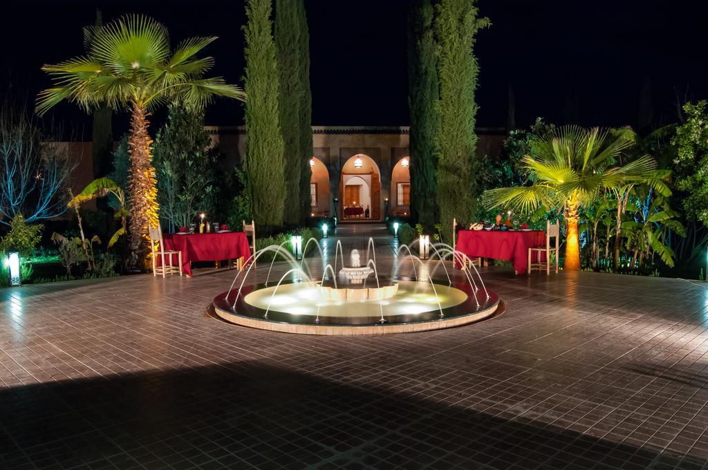 Riad Sougtani Tazrou Esterno foto