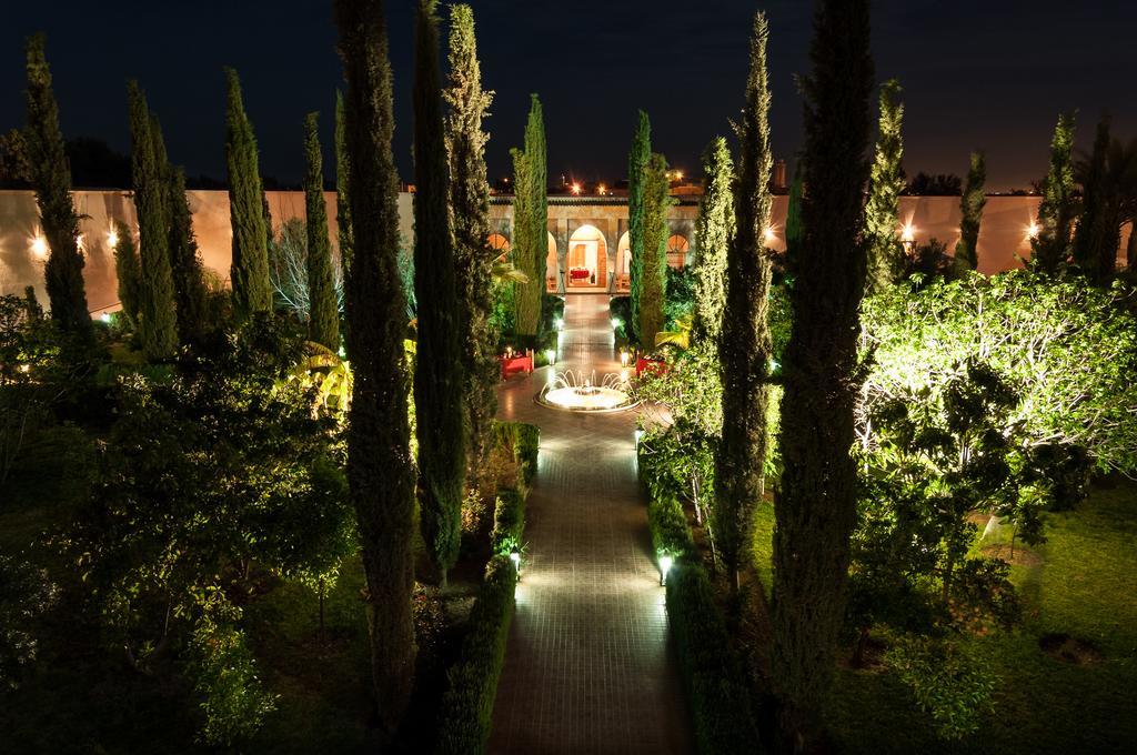 Riad Sougtani Tazrou Esterno foto