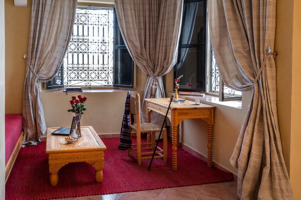 Riad Sougtani Tazrou Esterno foto