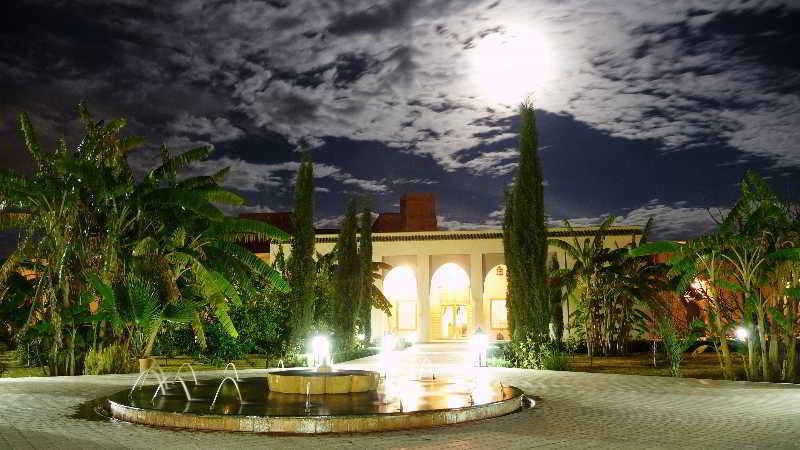 Riad Sougtani Tazrou Esterno foto