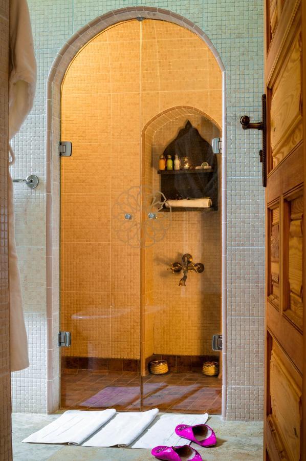 Riad Sougtani Tazrou Esterno foto